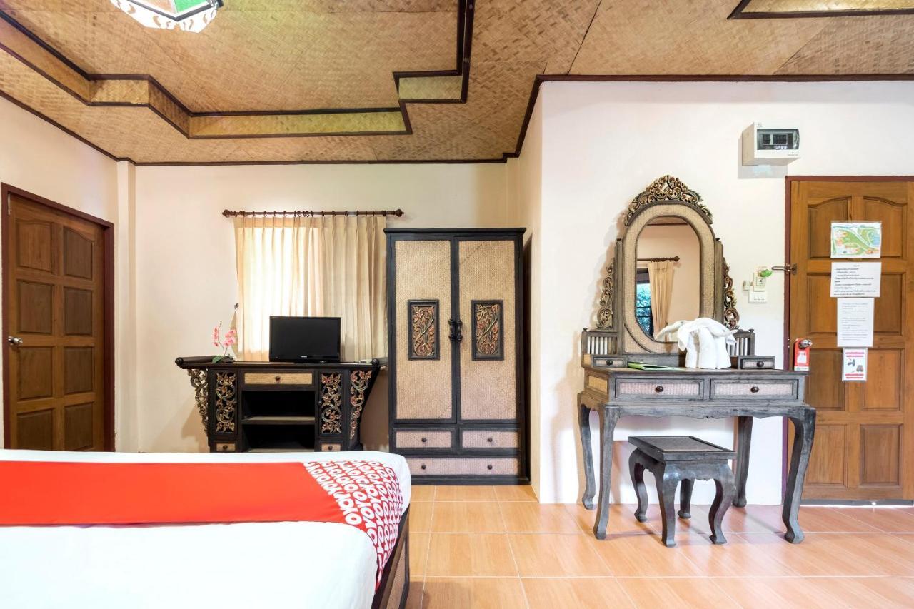 Oyo 758 Phufatara Resort Ban Mae Khachan Екстер'єр фото